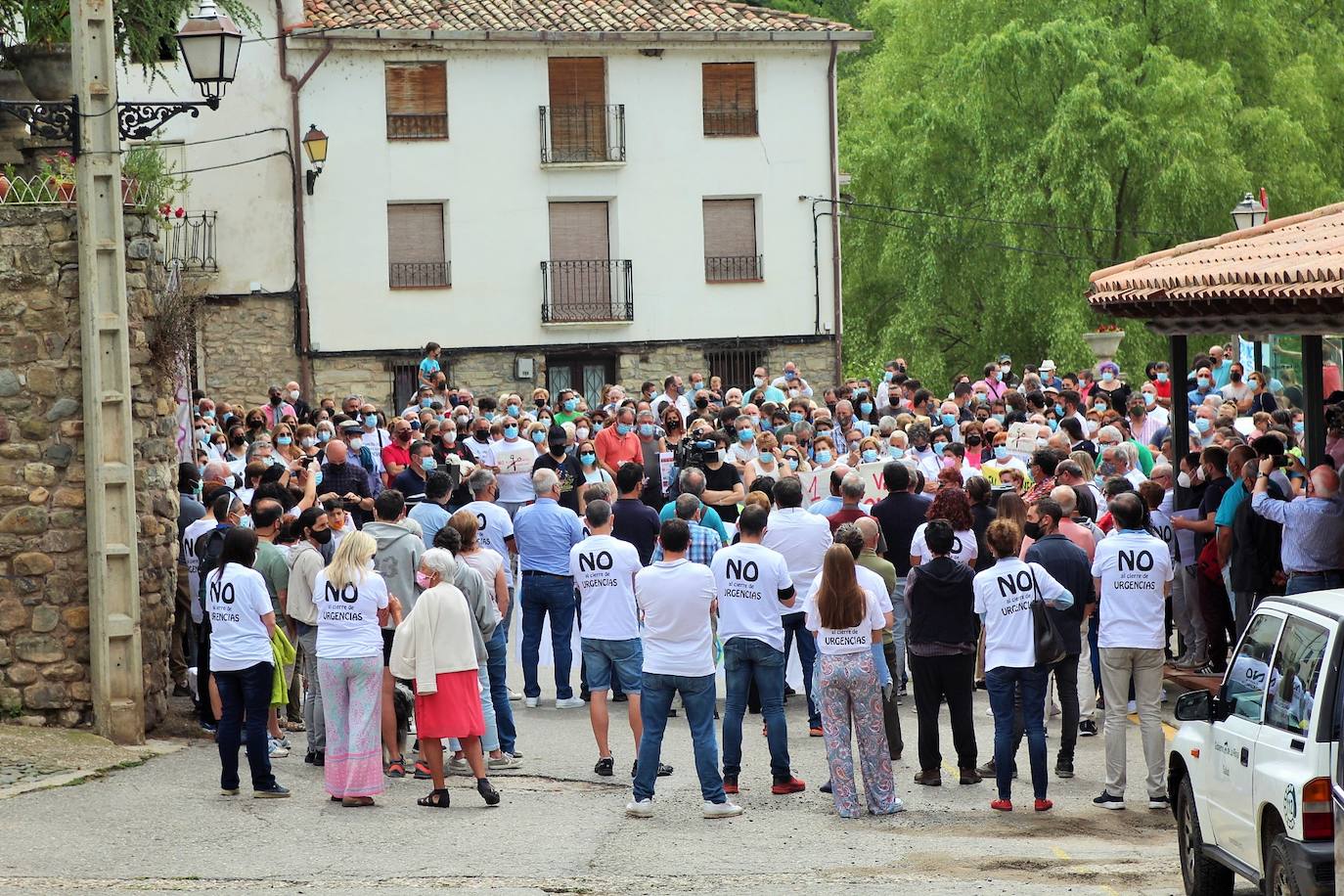 Fotos: Protesta en Cameros en defensa de las Urgencias