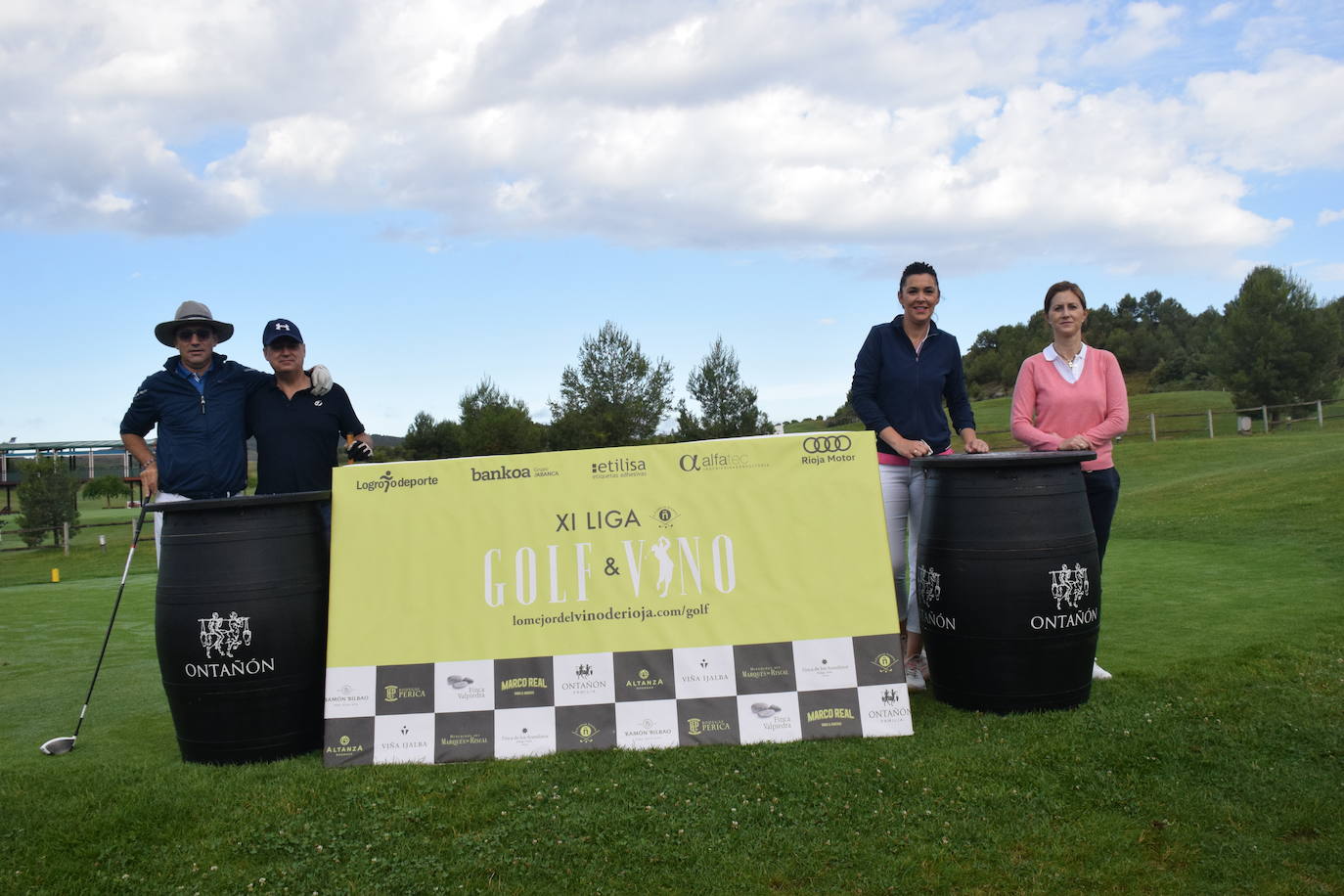 Los participantes en el torneo Bodegas Ontañón de la Liga de Golf y Vino disfrutaron de un gran día de golf en El Campo de Logroño.