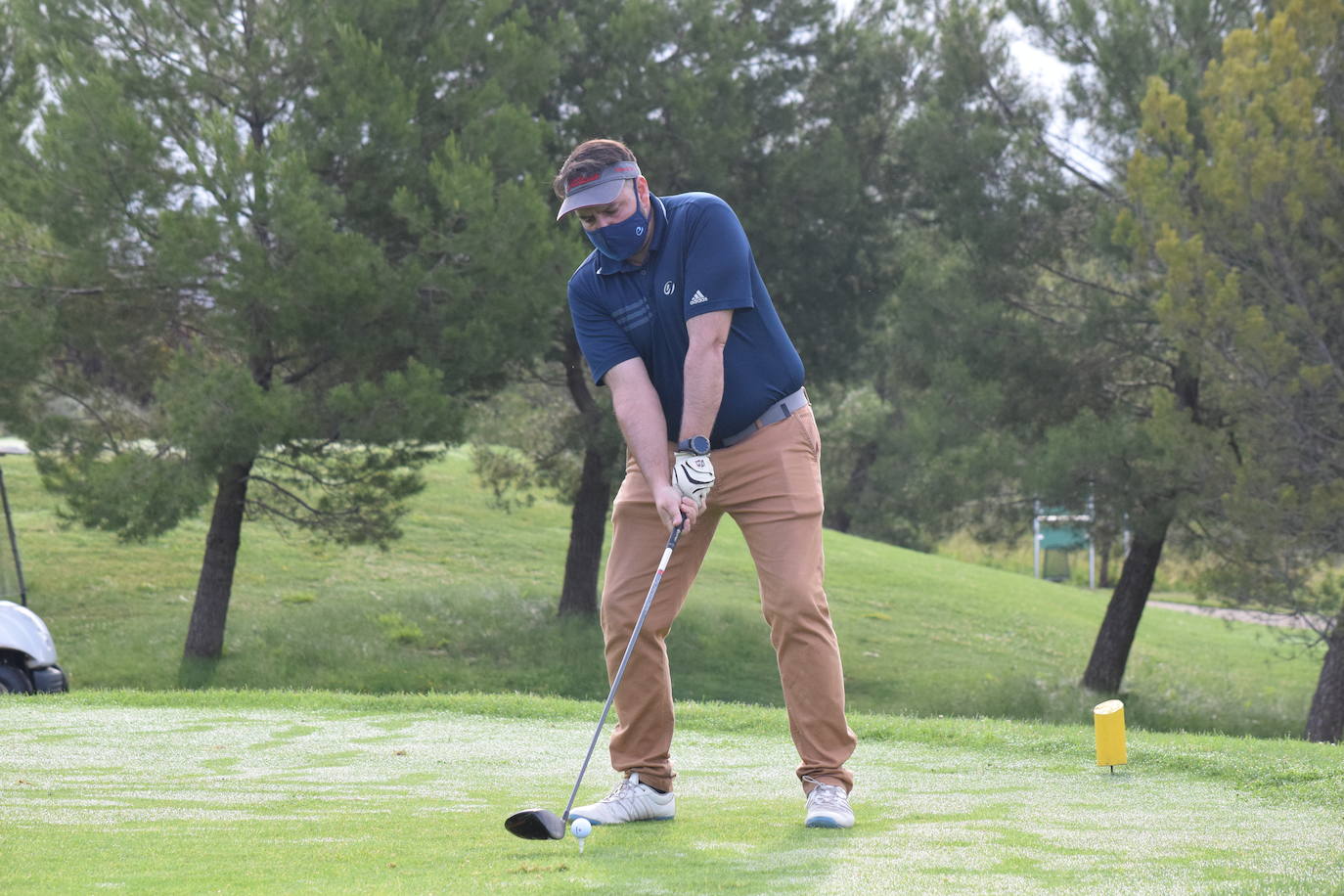 Los participantes en el torneo Bodegas Ontañón de la Liga de Golf y Vino disfrutaron de un gran día de golf en El Campo de Logroño.