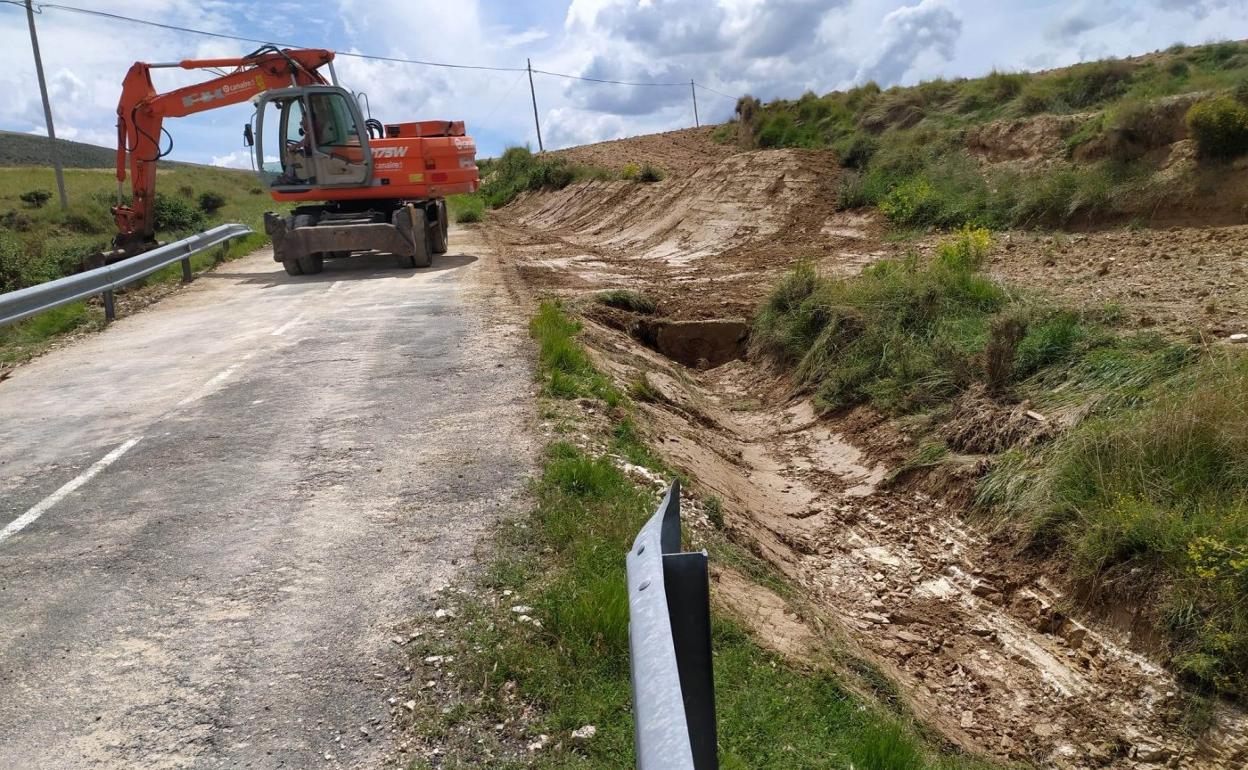 Las cunetas de Navajún lucen limpias