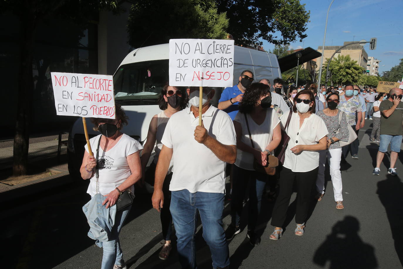 Fotos: Las imágenes de la manifestación en Logroño contra el Plan de Atención Continuada