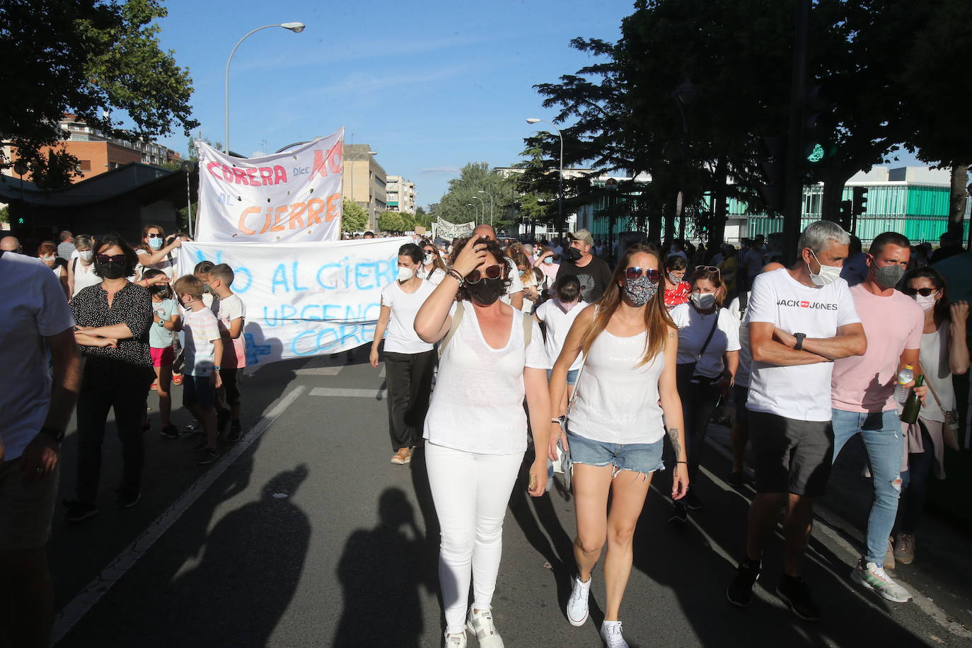 Fotos: Las imágenes de la manifestación en Logroño contra el Plan de Atención Continuada