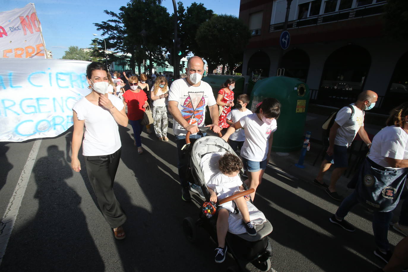 Fotos: Las imágenes de la manifestación en Logroño contra el Plan de Atención Continuada