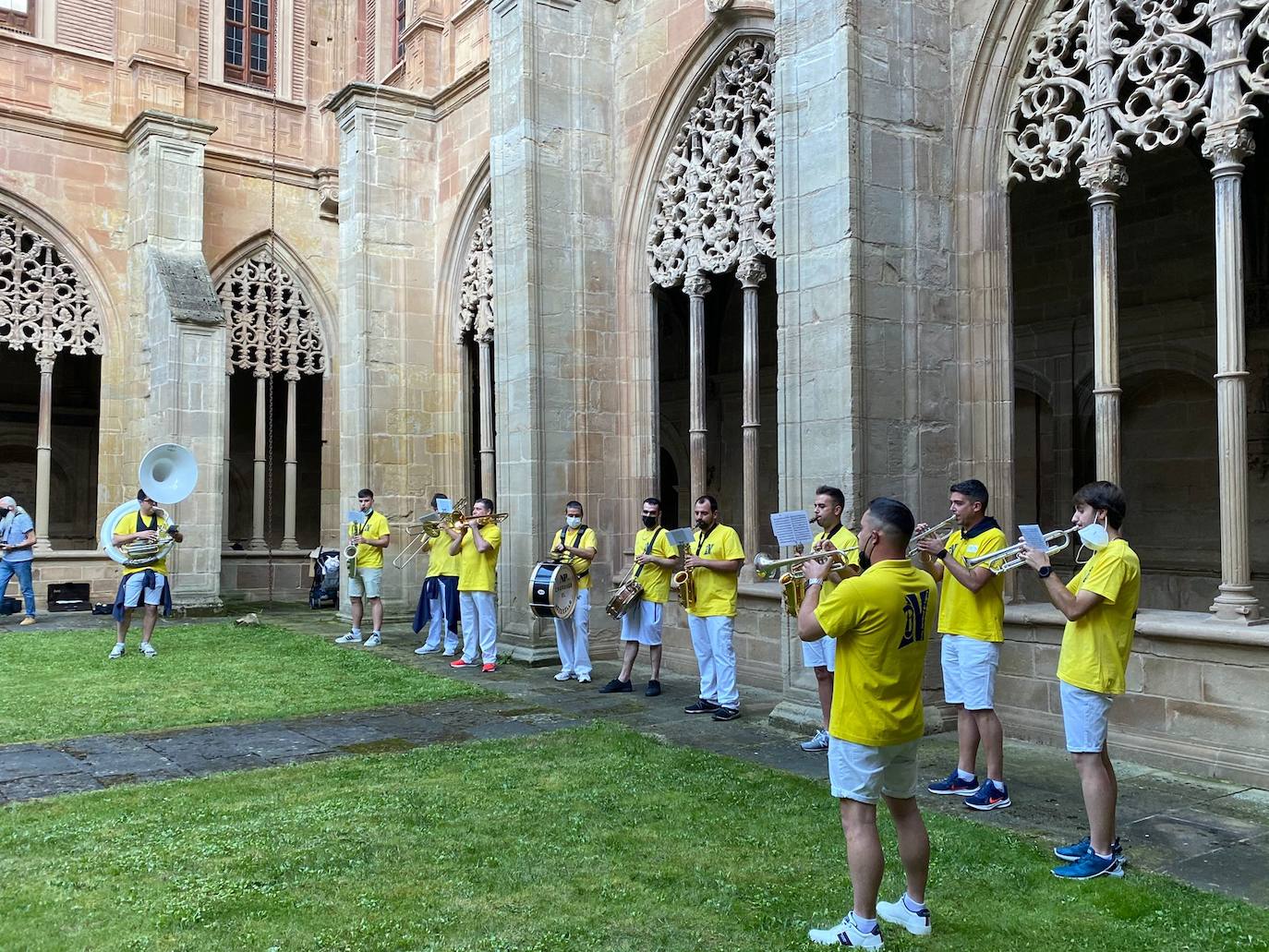 La Peña Juventud de Nájera ya tiene himno