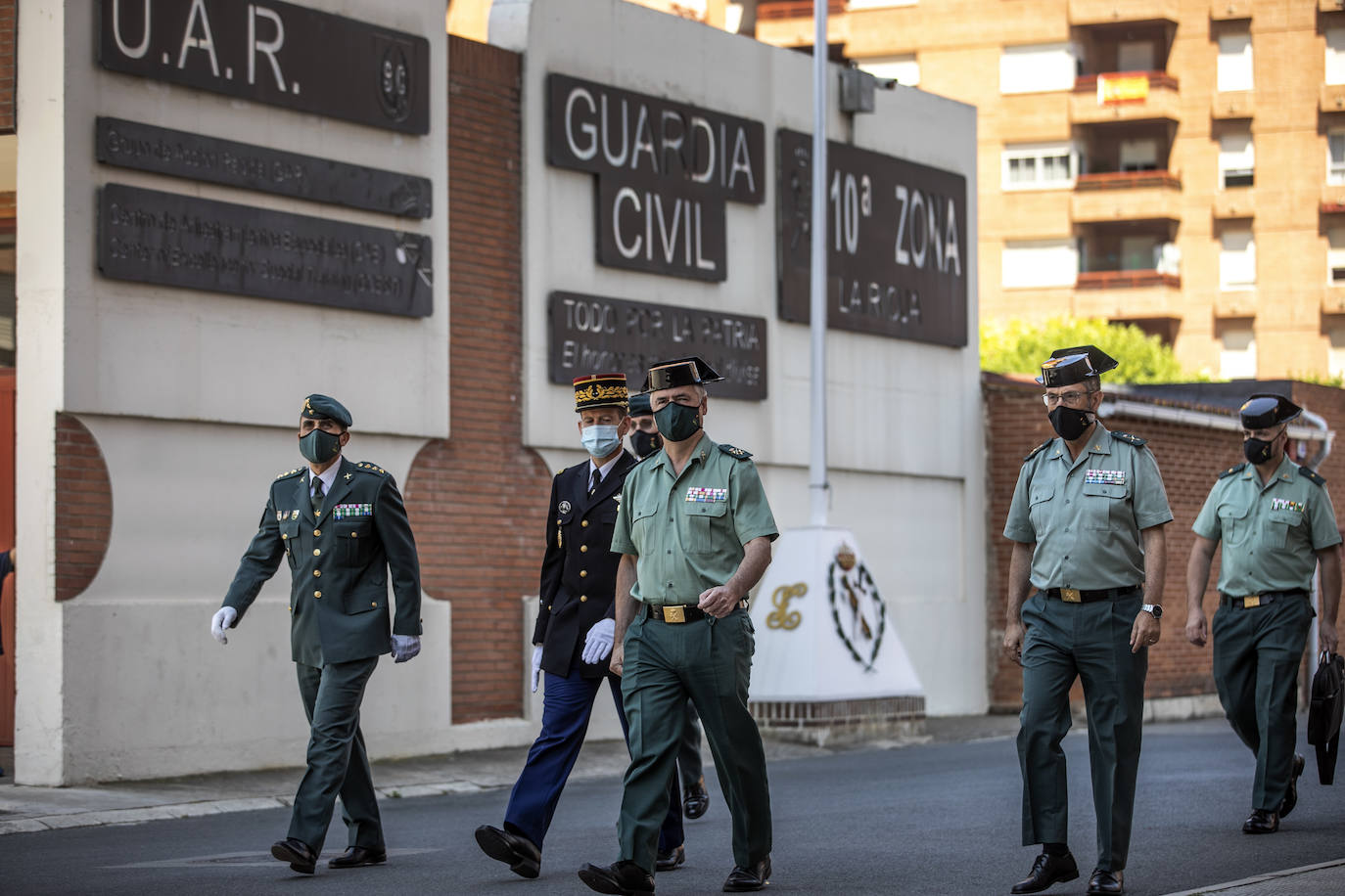 Fotos: Toman posesión los nuevos jefes de la Unidad de Acción Rural y del GAR de la Guardia Civil