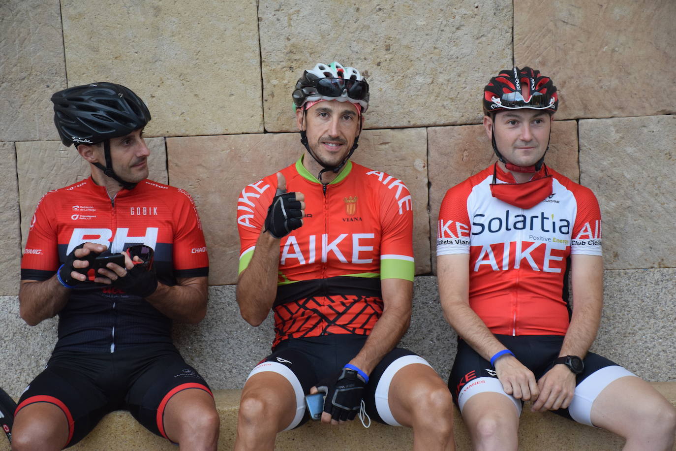 Fotos: La Cicloturista de La Rioja regresa en su cuarta edición con 300 ciclistas