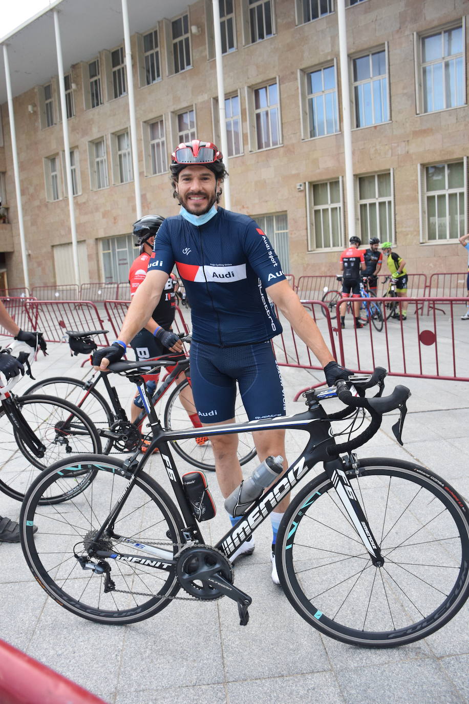 Fotos: La Cicloturista de La Rioja regresa en su cuarta edición con 300 ciclistas