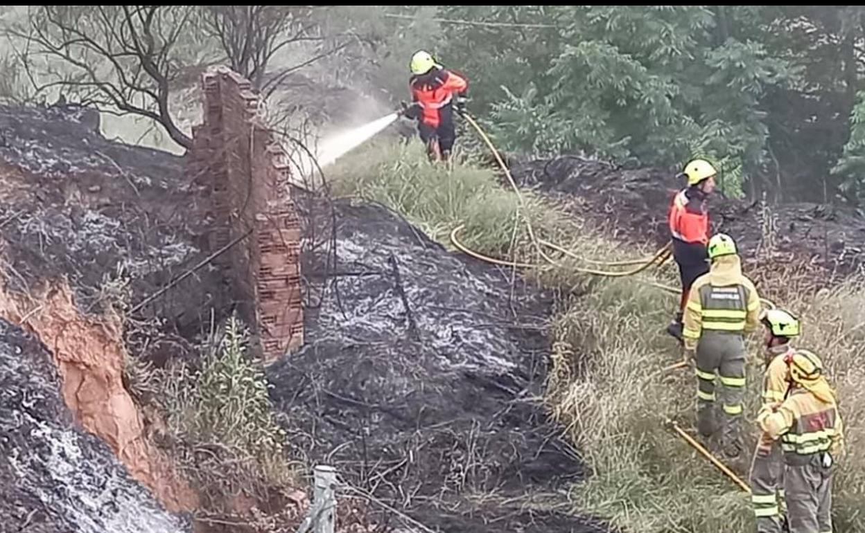 Incendio en el Barrio Bodegas de Quel
