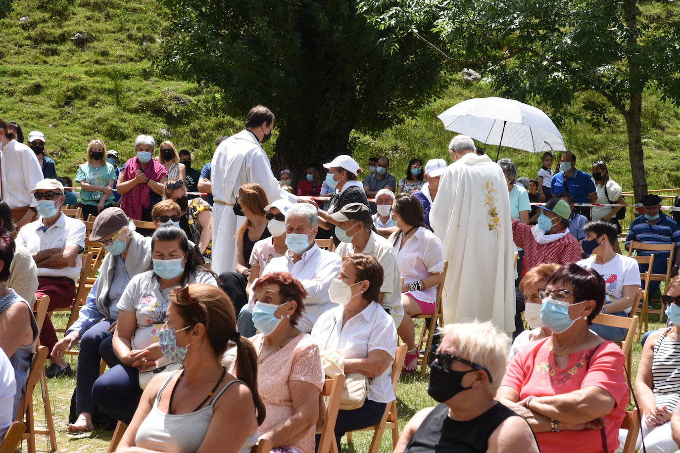 Fotos: Las imágenes de la Caridad Grande de Villoslada de Cameros