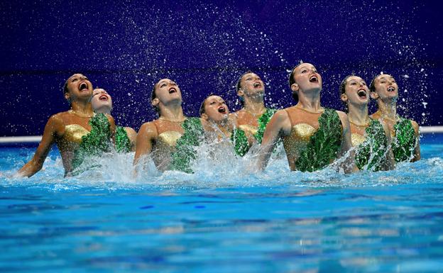 El equipo español de natación sincronizada.