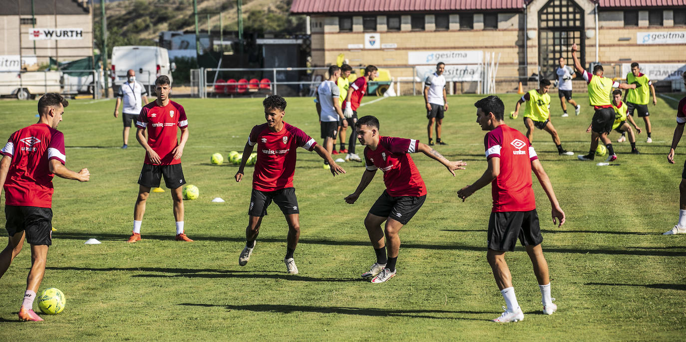 Fotos: Arranca la pretemporada de la UD Logroñés