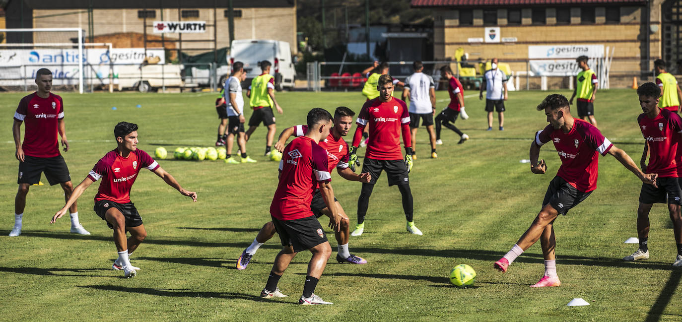 Fotos: Arranca la pretemporada de la UD Logroñés