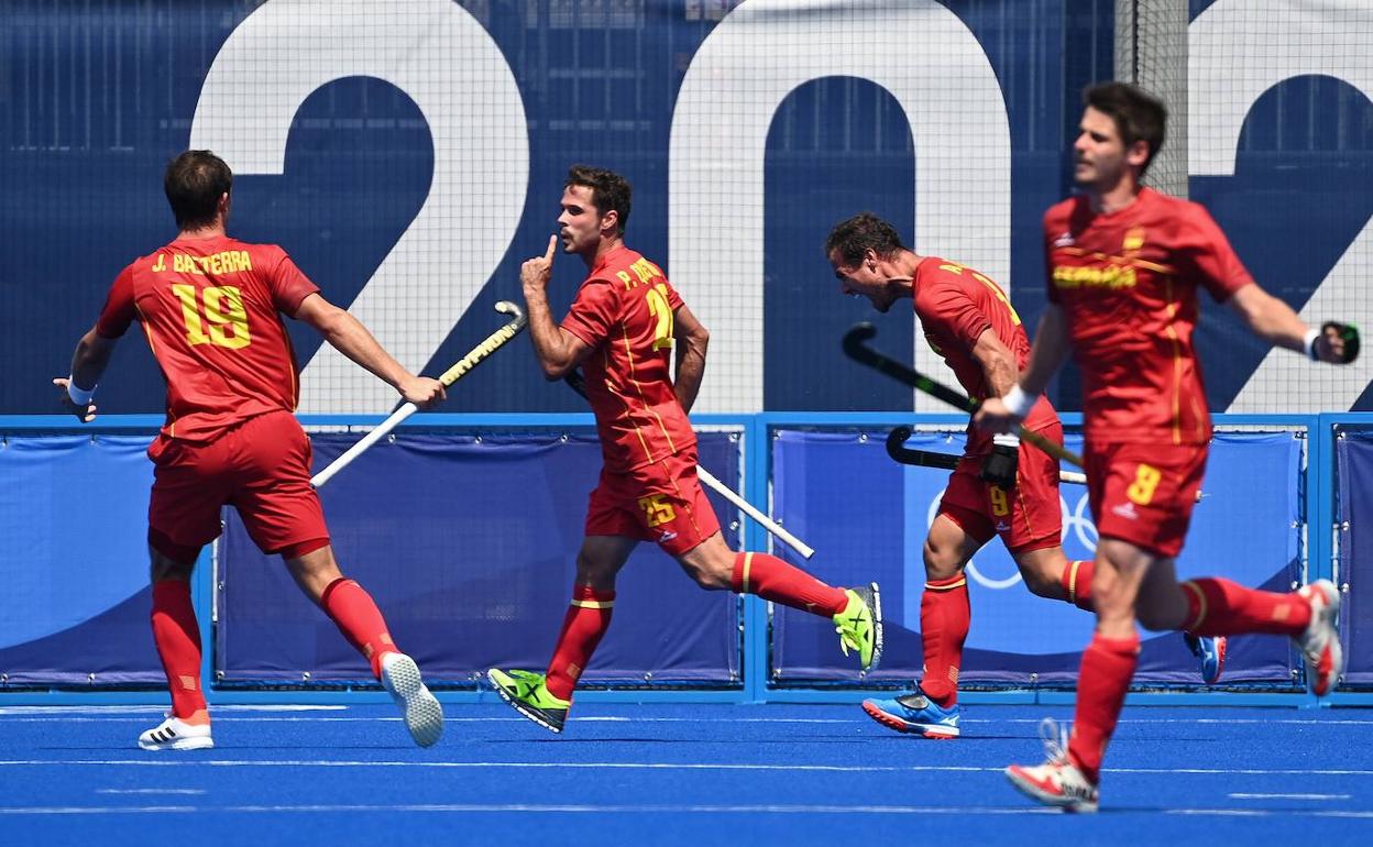 Pau Quemada celebra su gol. 