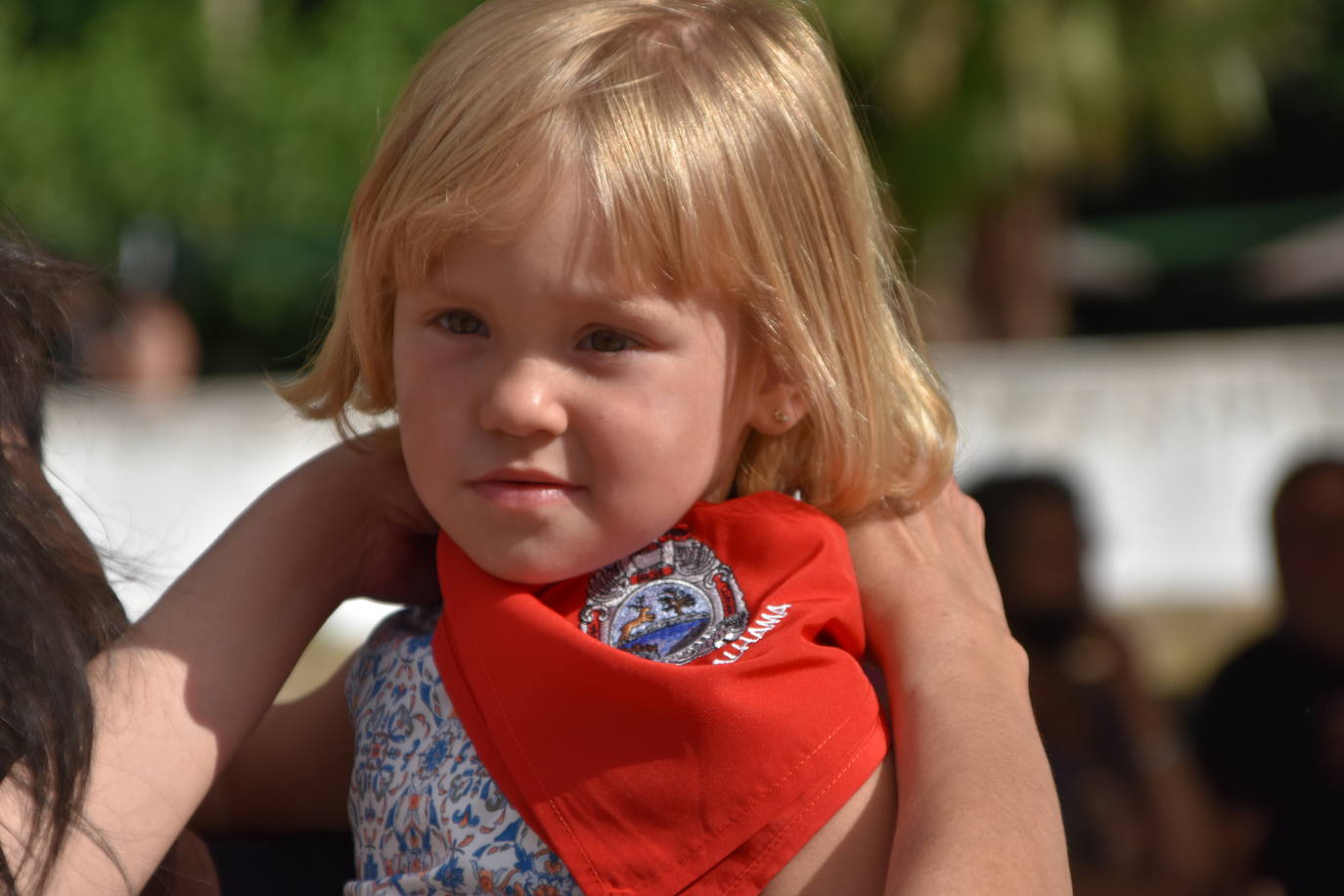 Fotos: Los cerveranos se ponen el pañuelo rojo