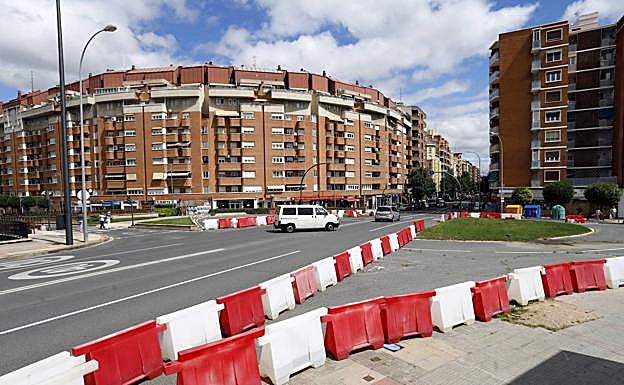 El nudo de Vara de Rey, a contratación