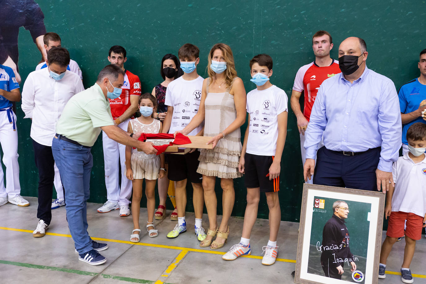 Fotos: Ezcaray y el mundo de la pelota homenajean al desaparecido Joaquín Plaza con un festival