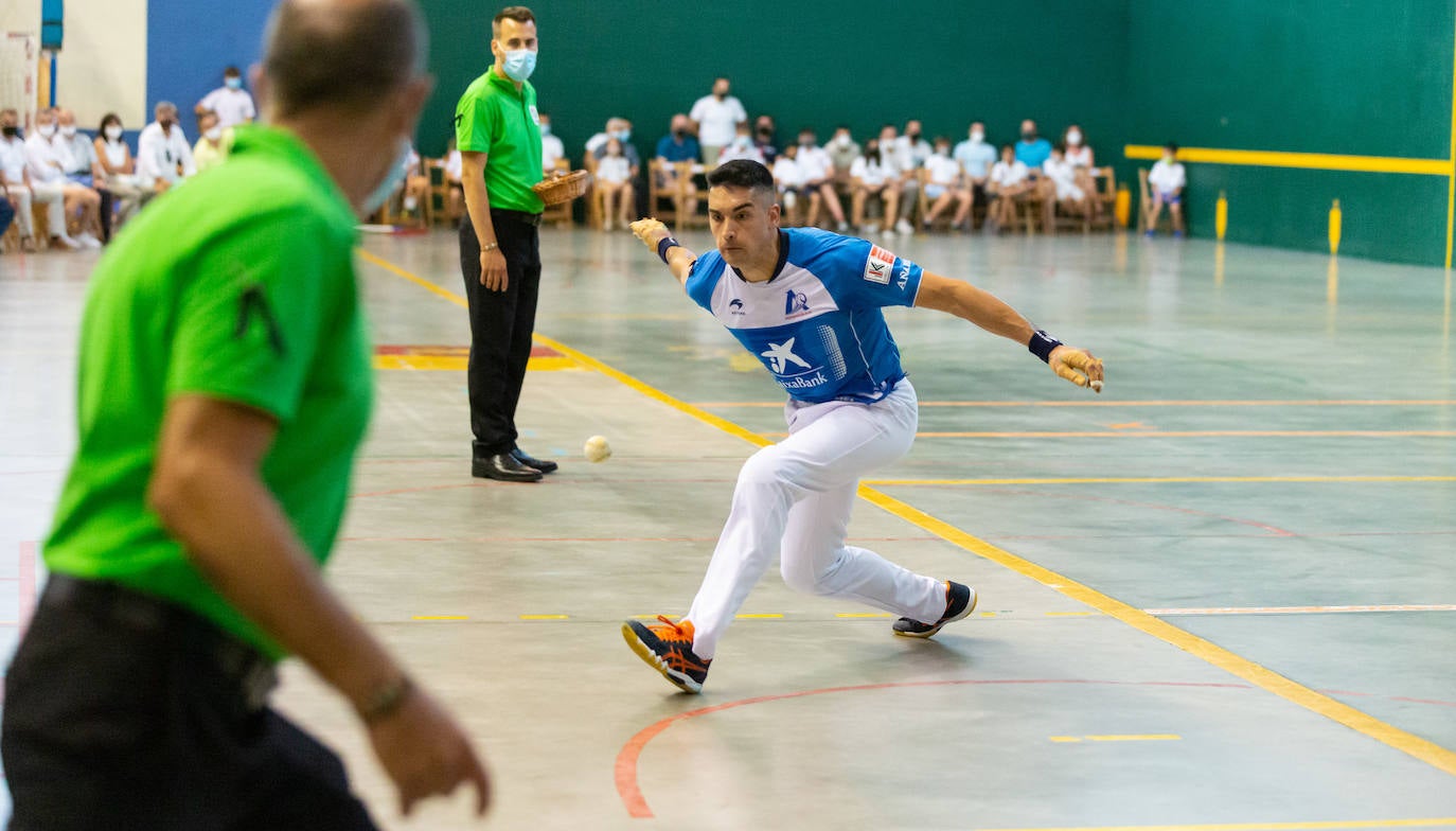 Fotos: Ezcaray y el mundo de la pelota homenajean al desaparecido Joaquín Plaza con un festival