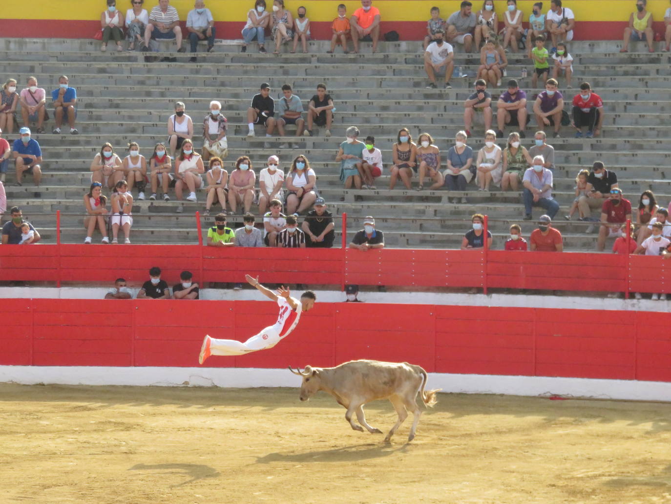 Los alfareños disfrutaron de sus fiestas patronales.