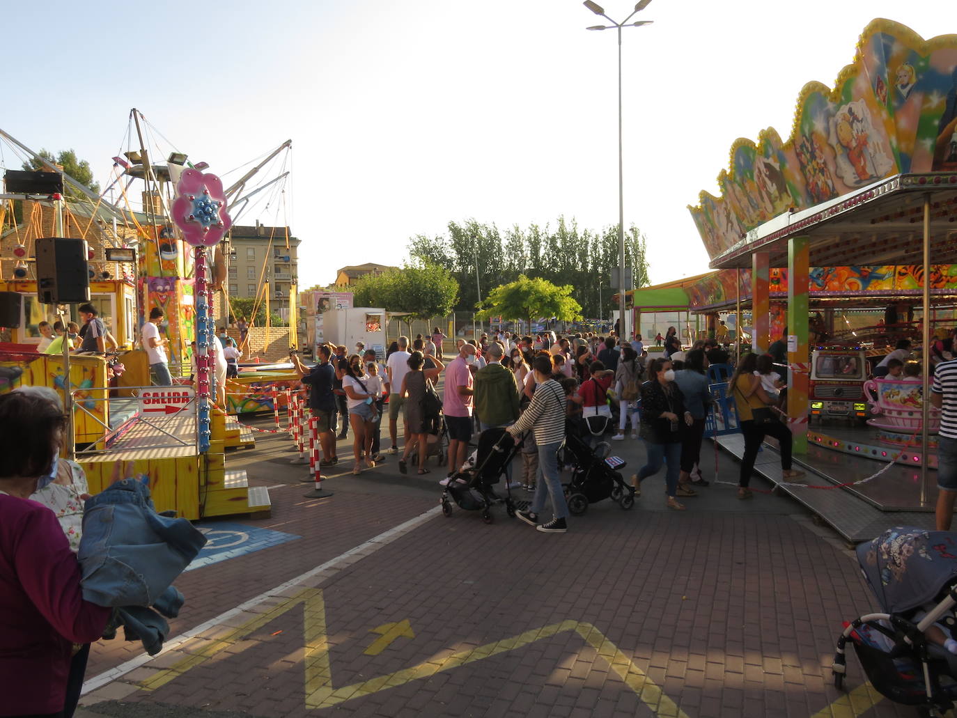 Fotos: Alfaro disfruta del ambiente festivo