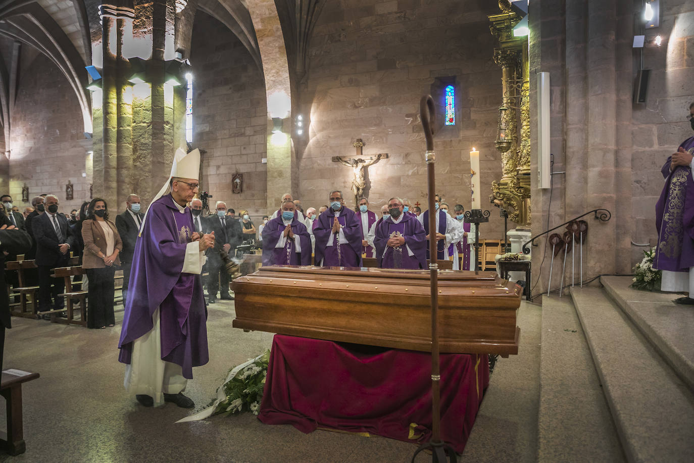 Fotos: Las imágenes del funeral de Martínez Somalo