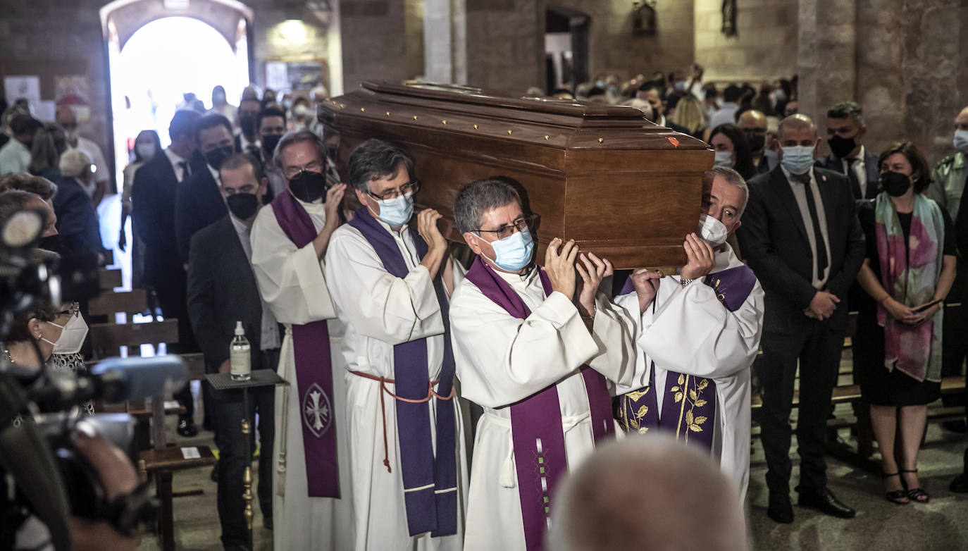 Fotos: Las imágenes del funeral de Martínez Somalo