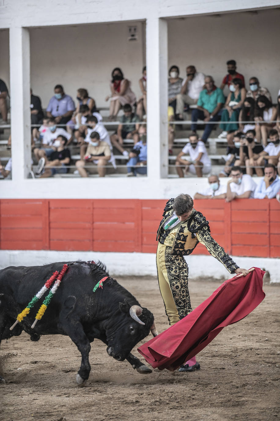 Jesús Romero corta dos orejas 