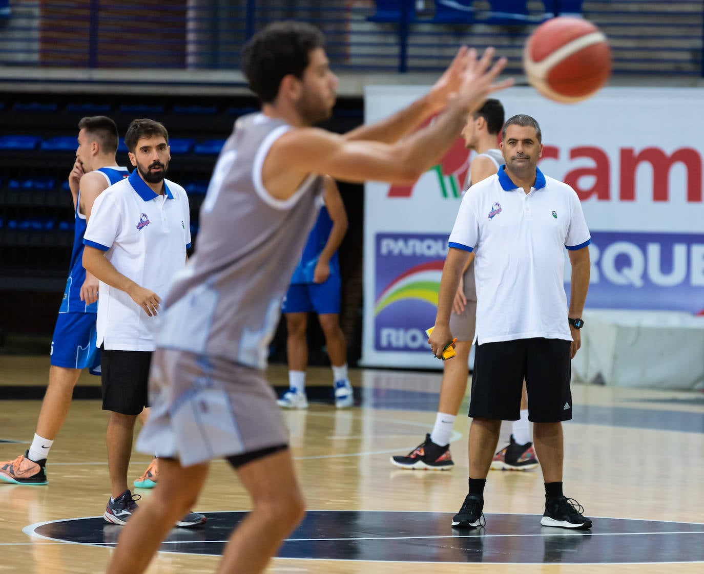 Fotos: El Clavijo empieza a preparar la temporada, su primer entrenamiento