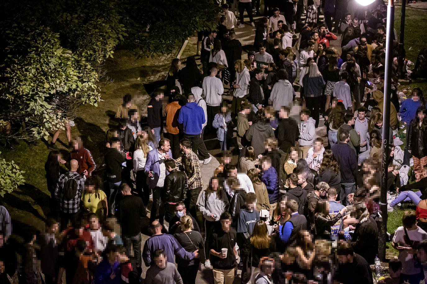 Los jóvenes se trasladaron desde el Casco Antiguo de la ciudad hasta el parque de la capital riojana