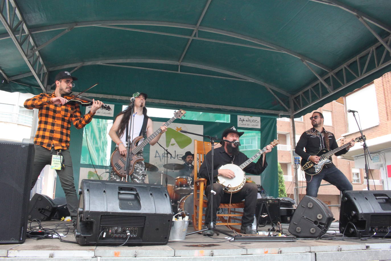 El festival arnedano registró un gran ambiente que ni el clima arruinó