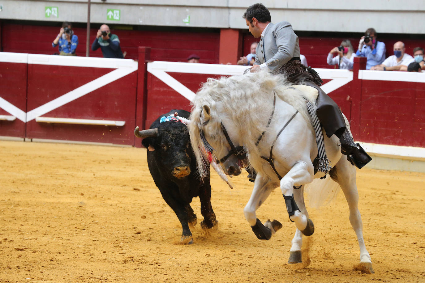 Guillermo Hermoso de Mendoza ha sido el gran triunfador de la tarde al cortar tres orejas