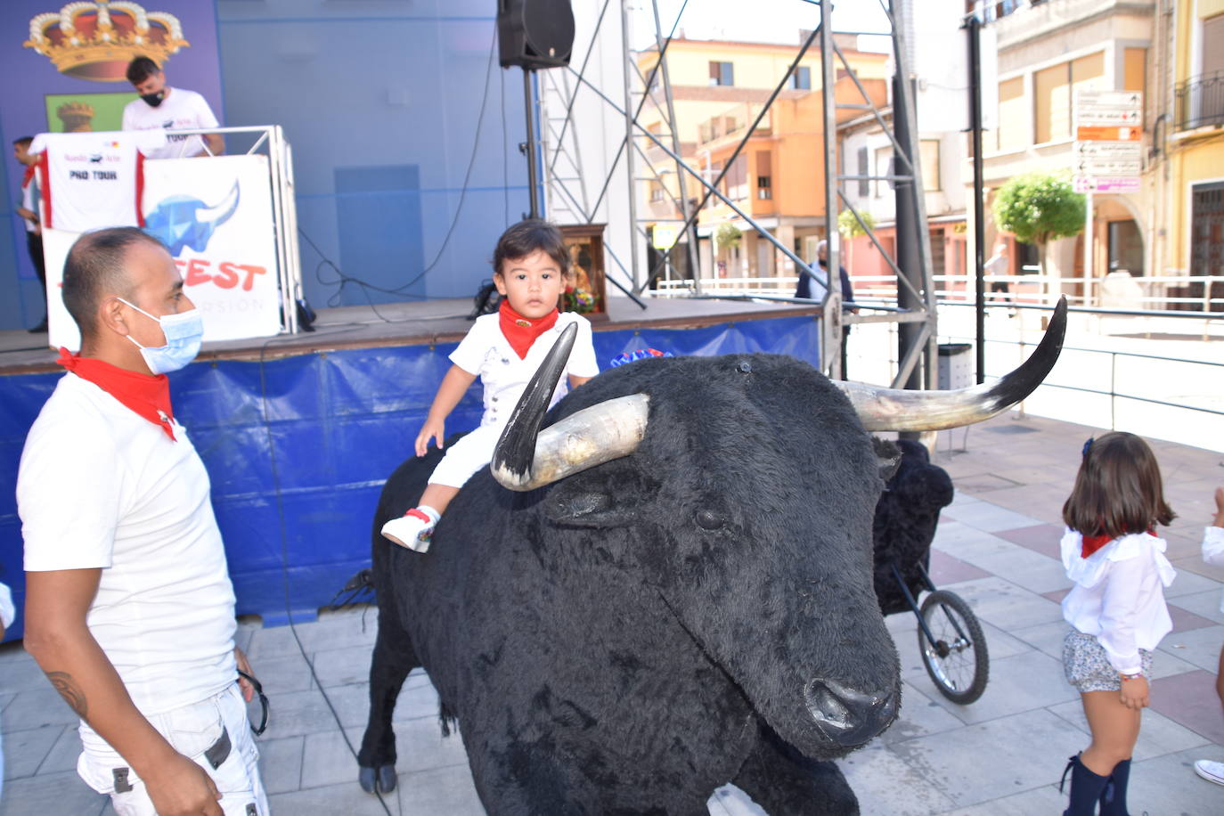 Los rinconeros recuperan los actos tradicionales de las fiestas de San Miguel. 