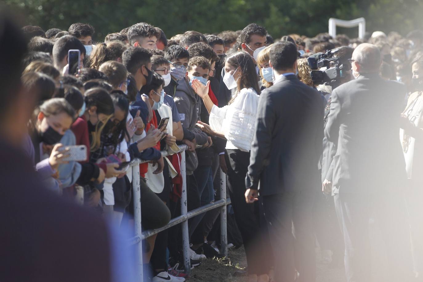 La reina Letizia ha visitado Haro para inaugurar el curso académico 2021/22 de Formación Profesional en el IES Ciudad de Haro. 