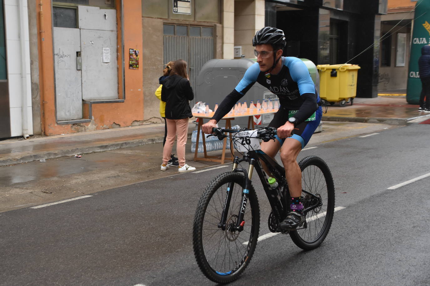 El séptimo duatlón cross de Rincón de Soto contó este domingo con 152 participantes, 92 en individual y 60 en pareja.