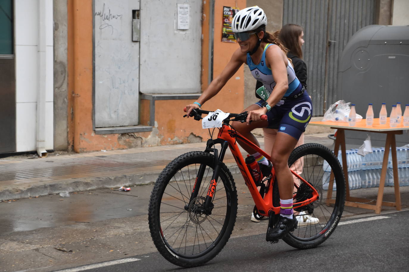 El séptimo duatlón cross de Rincón de Soto contó este domingo con 152 participantes, 92 en individual y 60 en pareja.