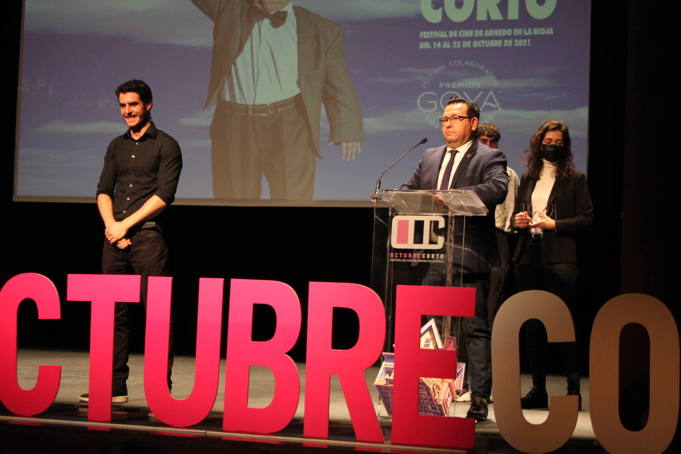 El 23 Festival de Cine entregó el premio Ciudad de Arnedo a Aura Garrido