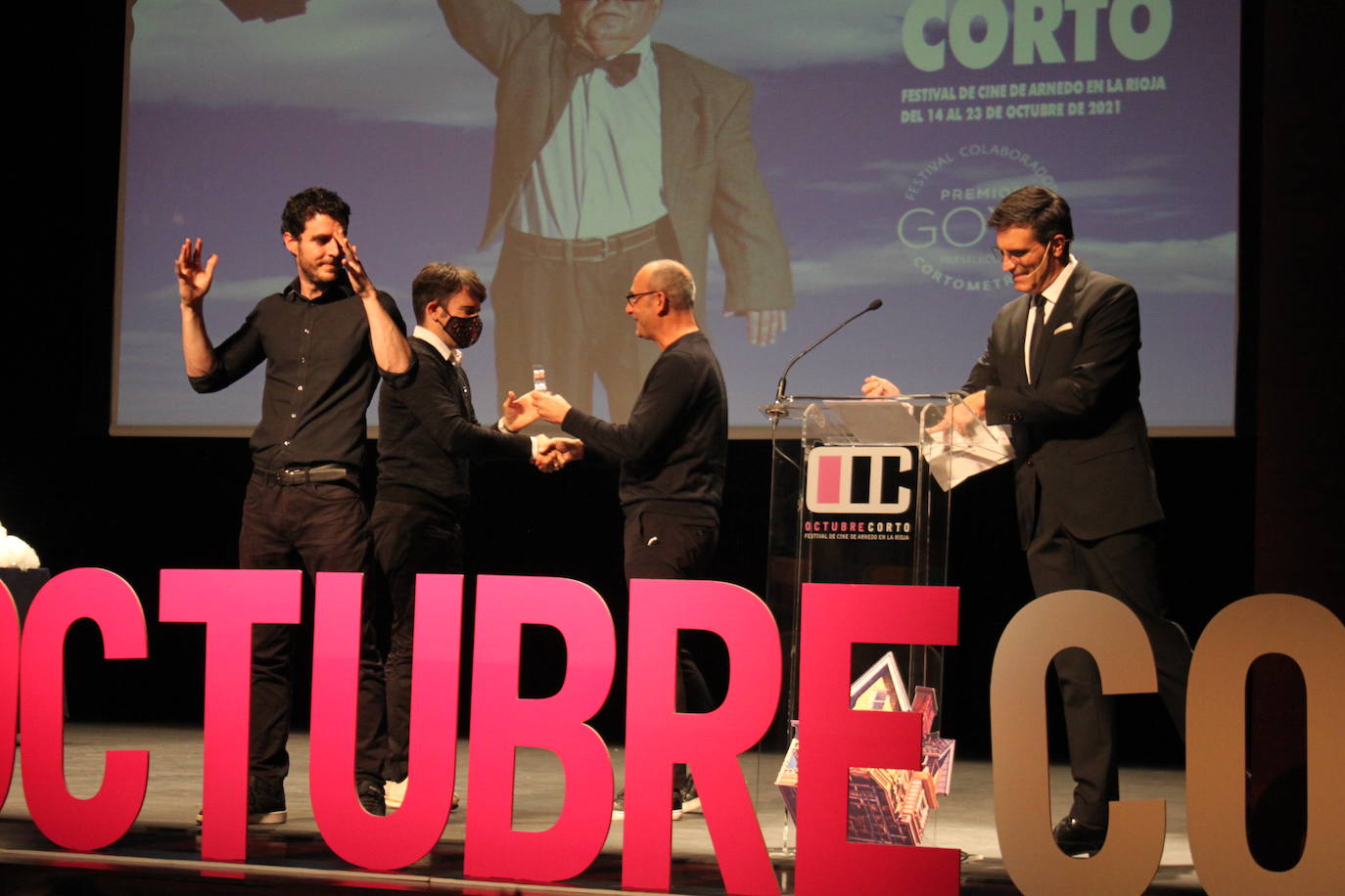 El 23 Festival de Cine entregó el premio Ciudad de Arnedo a Aura Garrido