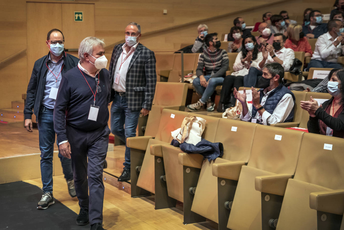 La cita zanja la bicefalia del partido dejando todo el poder en manos de Andreu