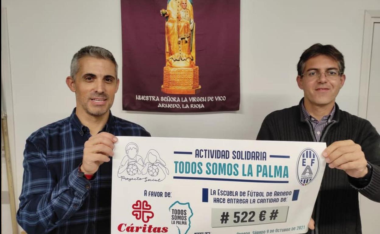 La Escuela de Fútbol donó 522 euros a Cáritas Arnedo para que lo destine a La Palma. 