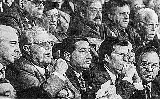 Marcos Eguizábal, Augusto César Lendoiro y Emilio Ganuza, en el palco de las Gaunas
