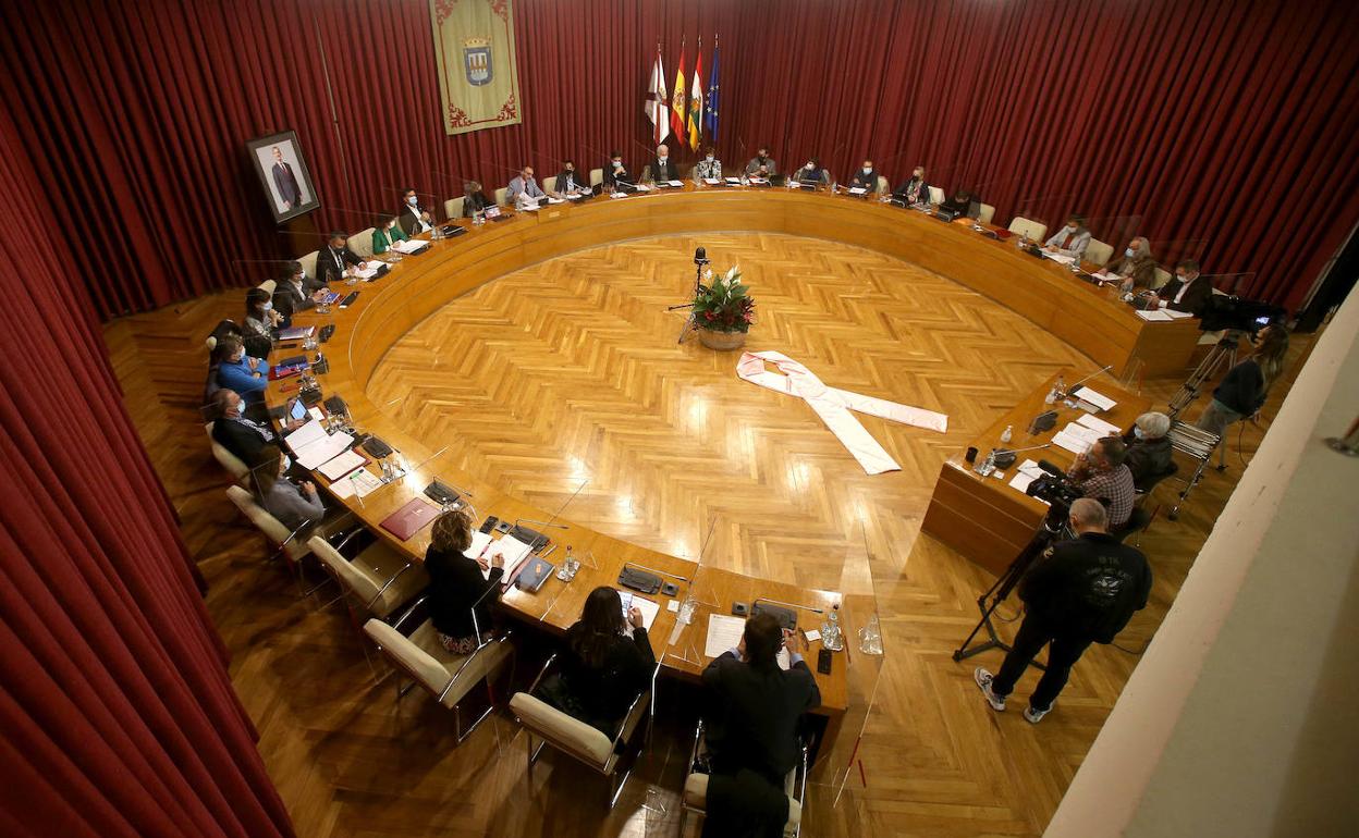 Imagen del Pleno de Logroño, este jueves. 