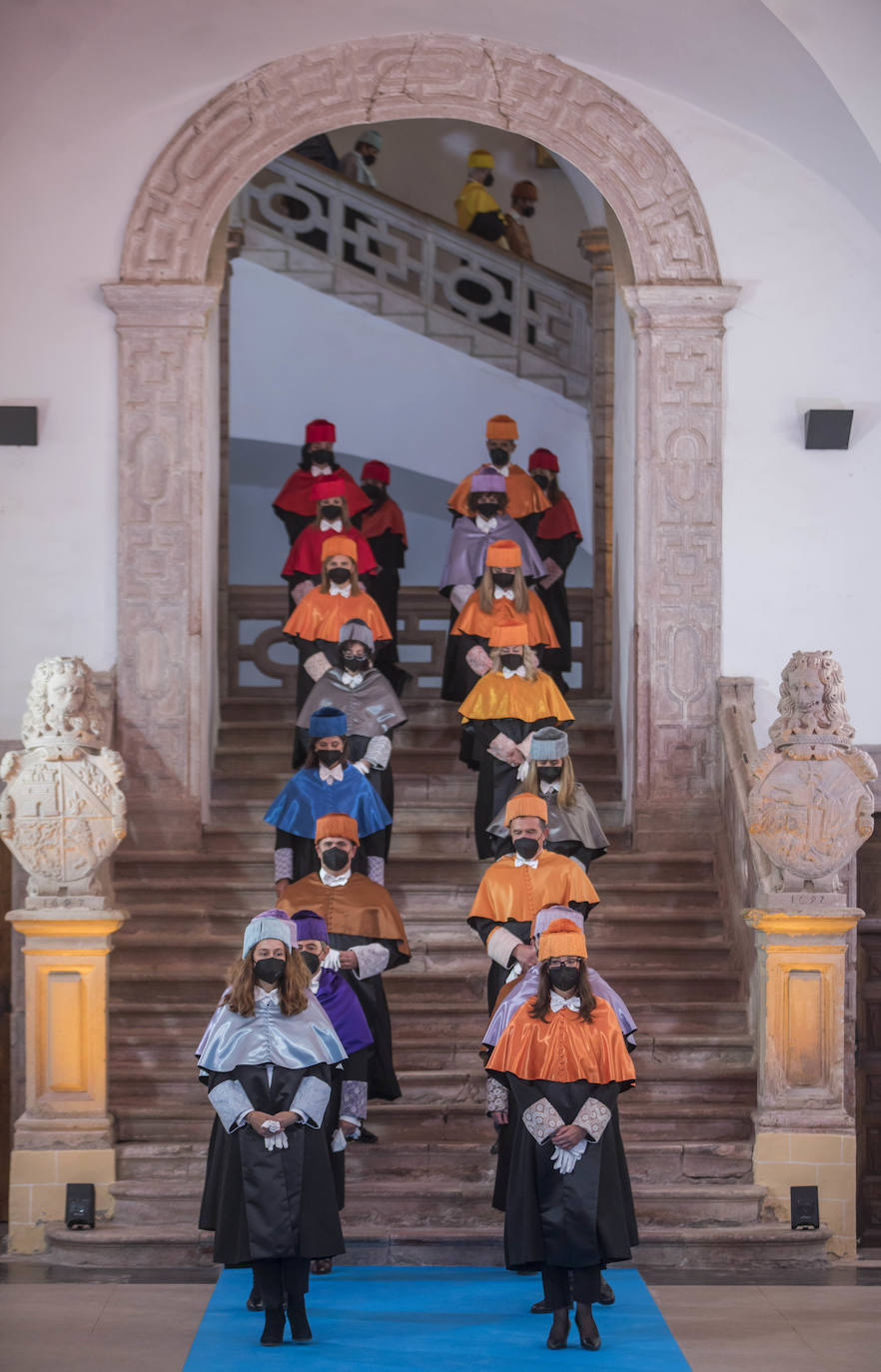 Fotos: Las imágenes de la graduación de la UNIR