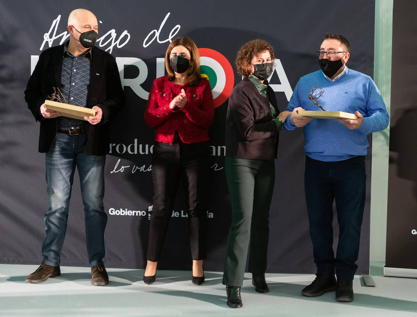 La Consejería de Agricultura reconoció este viernes el trabajo de los cocineros y del sector agrario regional