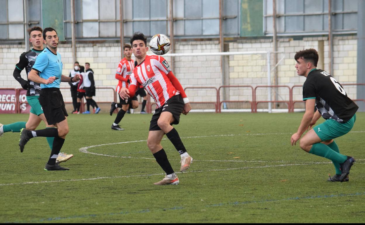 La UD Logroñés B revive los fantasmas del pasado