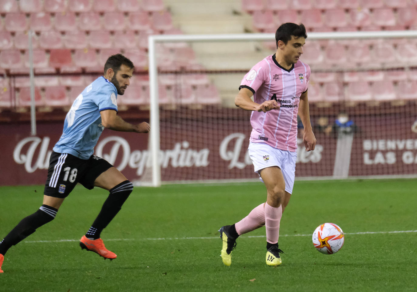 Los visitantes se clasifican para la siguiente ronda de la Copa del Rey gracias a dos goles de Ortuño