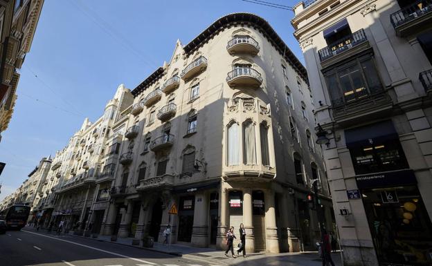 Bloque de viviendas en el centro de Valencia. 