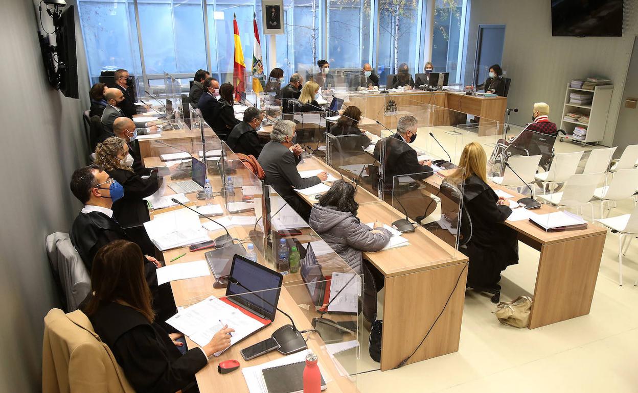 El jefe del operativo detalla las actuaciones que destaparon la red de tráfico de drogas en la zona norte