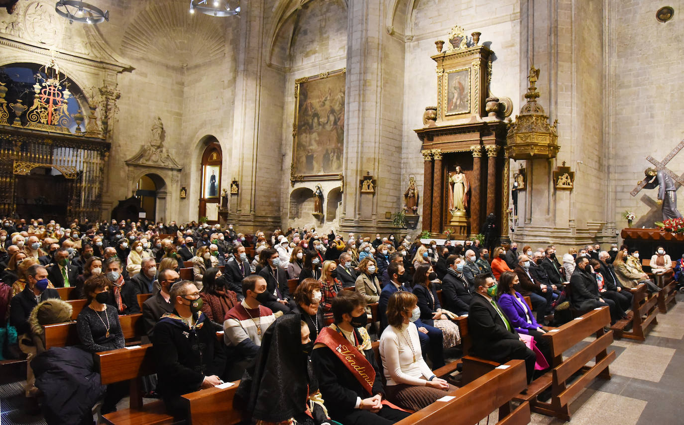 Fotos: Logroño rinde culto a la Virgen de la Esperanza