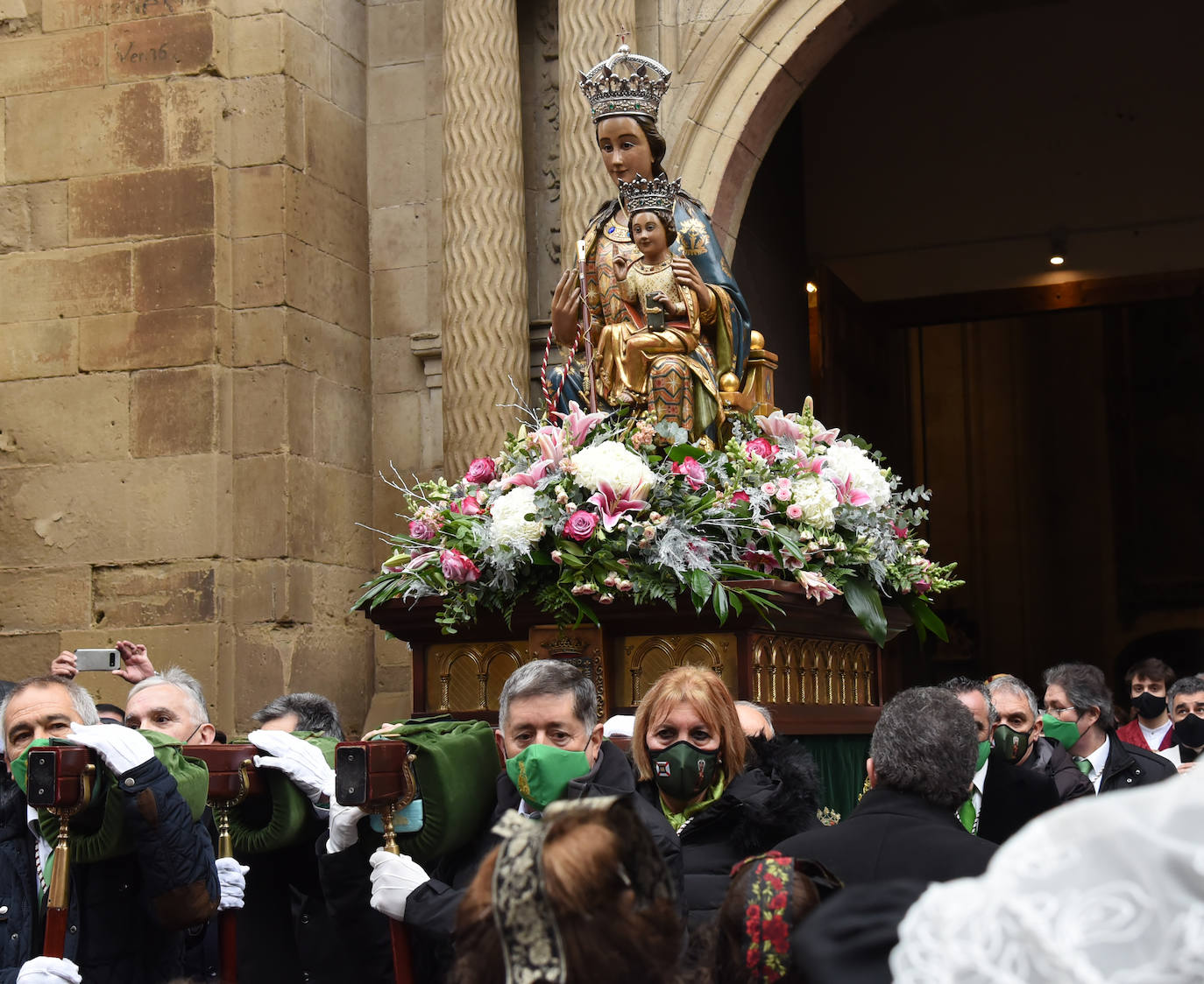 Fotos: Logroño rinde culto a la Virgen de la Esperanza