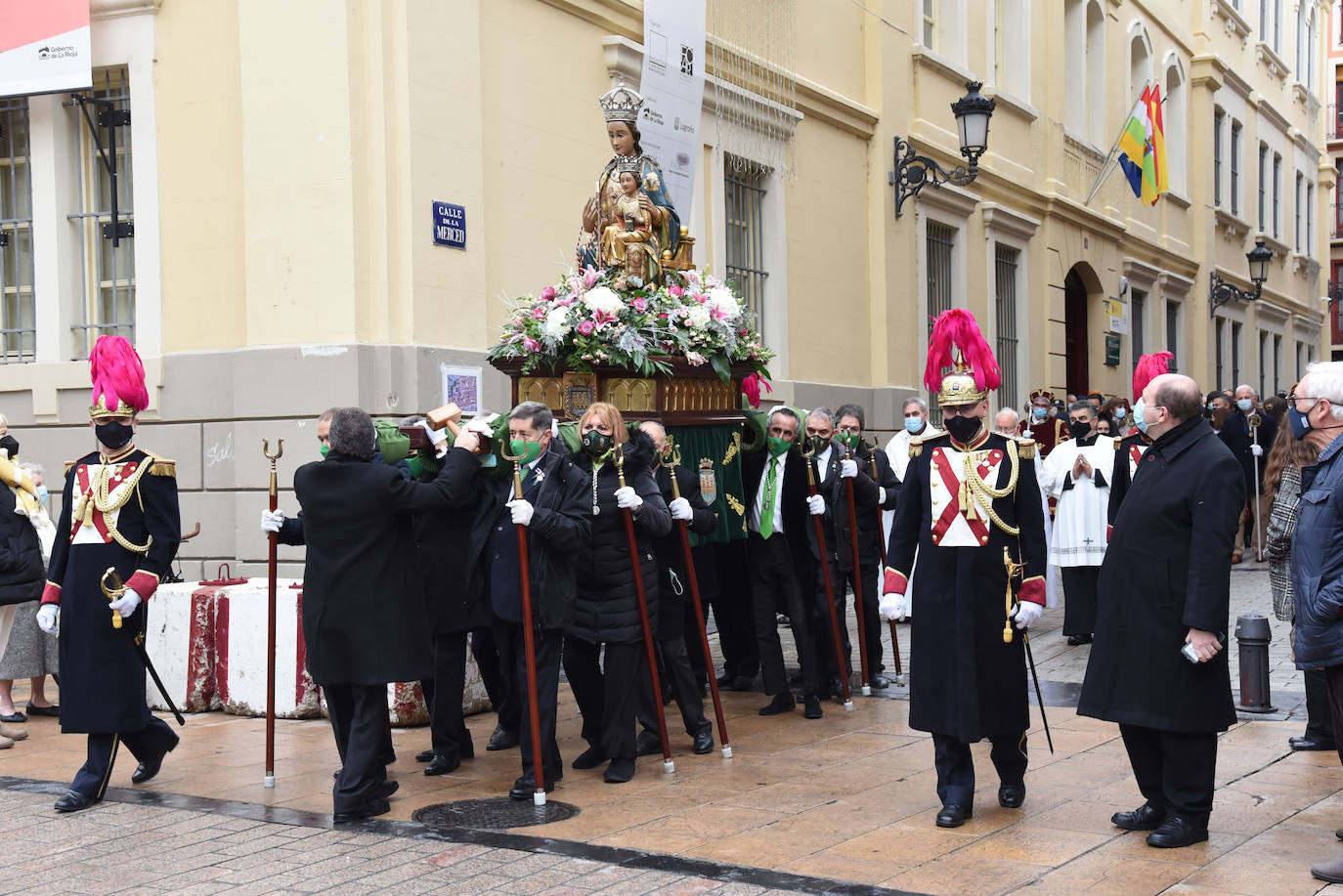 Fotos: Logroño rinde culto a la Virgen de la Esperanza