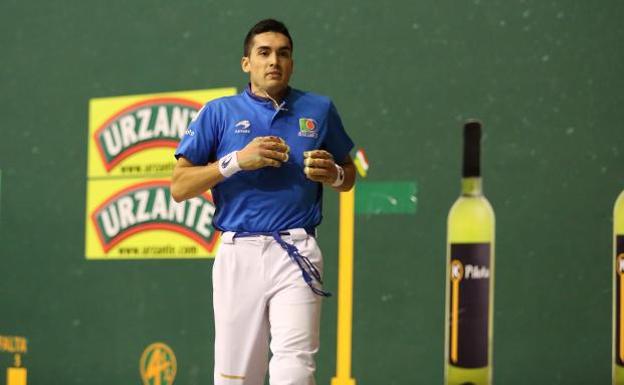 ctor Esteban.
